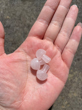 Load image into Gallery viewer, Rose Quartz Mini Mushroom