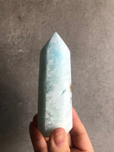 Load image into Gallery viewer, Blue Aragonite Generator