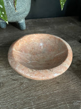 Load image into Gallery viewer, Peach Moonstone Bowl