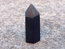 Load image into Gallery viewer, Shungite Tower