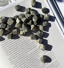 Load image into Gallery viewer, Pyrite tumbles