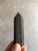 Load image into Gallery viewer, Ocean Jasper Generator