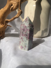 Load image into Gallery viewer, Pink Tourmaline Generator