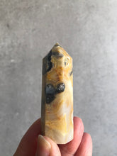 Load image into Gallery viewer, Crazy Lace Agate Generator