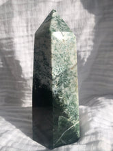 Load image into Gallery viewer, Moss Agate Generator