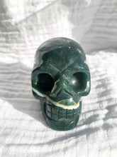 Load image into Gallery viewer, Moss Agate Skull