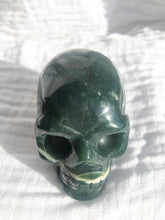 Load image into Gallery viewer, Moss Agate Skull