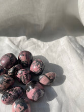 Load image into Gallery viewer, Rhodonite Tumble