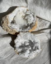 Load image into Gallery viewer, XL Quartz Geode Pair