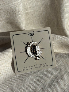 Cat Lovers Enamel Pin