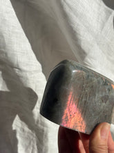 Load image into Gallery viewer, Labradorite Freeform
