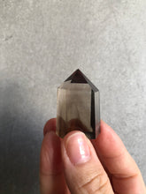 Load image into Gallery viewer, Smoky Quartz Generator
