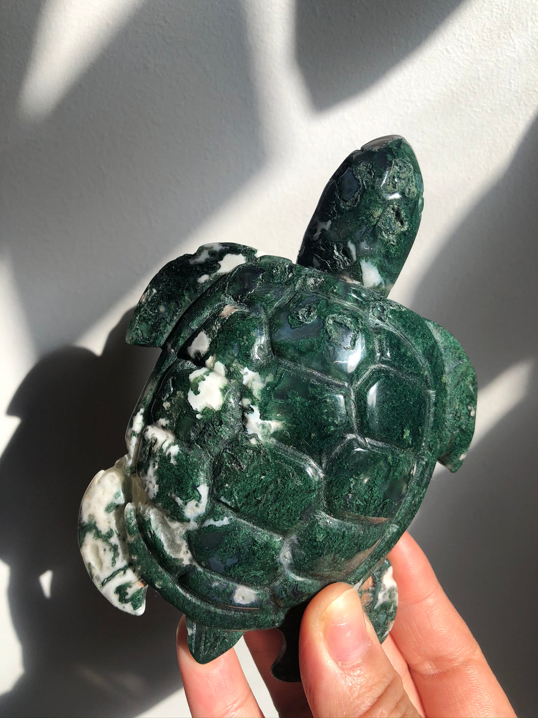 Moss Agate Sea Turtle Carving