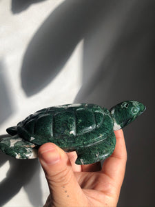 Moss Agate Sea Turtle Carving