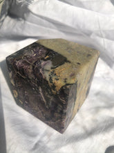 Load image into Gallery viewer, Silk Fluorite Cube
