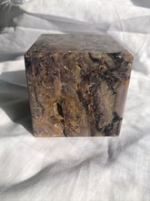 Load image into Gallery viewer, Silk Fluorite Cube
