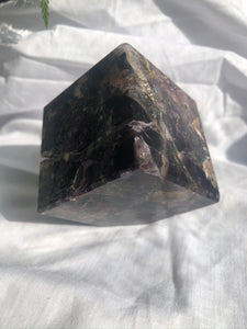 Silk Fluorite Cube