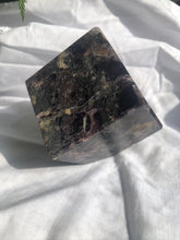 Load image into Gallery viewer, Silk Fluorite Cube

