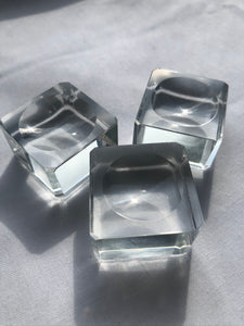 Glass Sphere Stand Medium