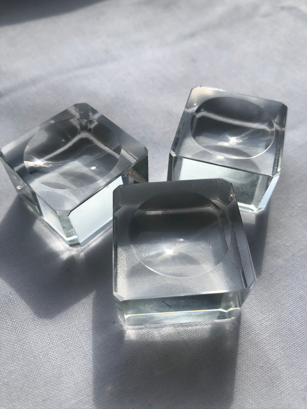 Glass Sphere Stand Medium