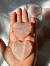 Load image into Gallery viewer, Rose Quartz Flat Palm Heart
