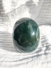 Load image into Gallery viewer, Moss Agate Skull
