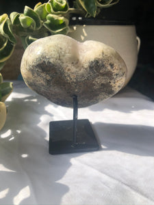Druzy Quartz Heart on Stand