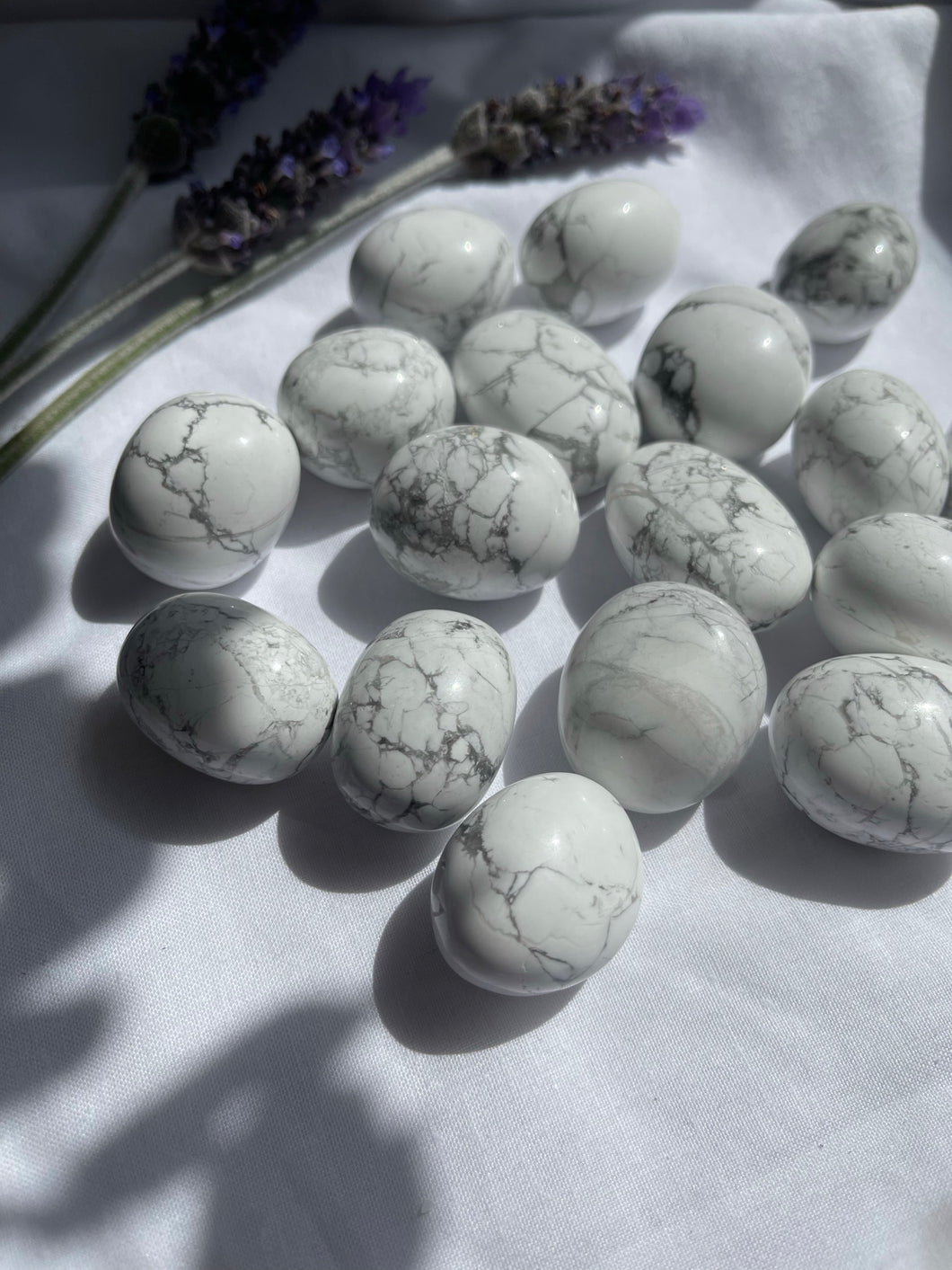 Howlite Tumble