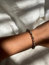 Load image into Gallery viewer, Rutilated Quartz with Hematite Bracelet
